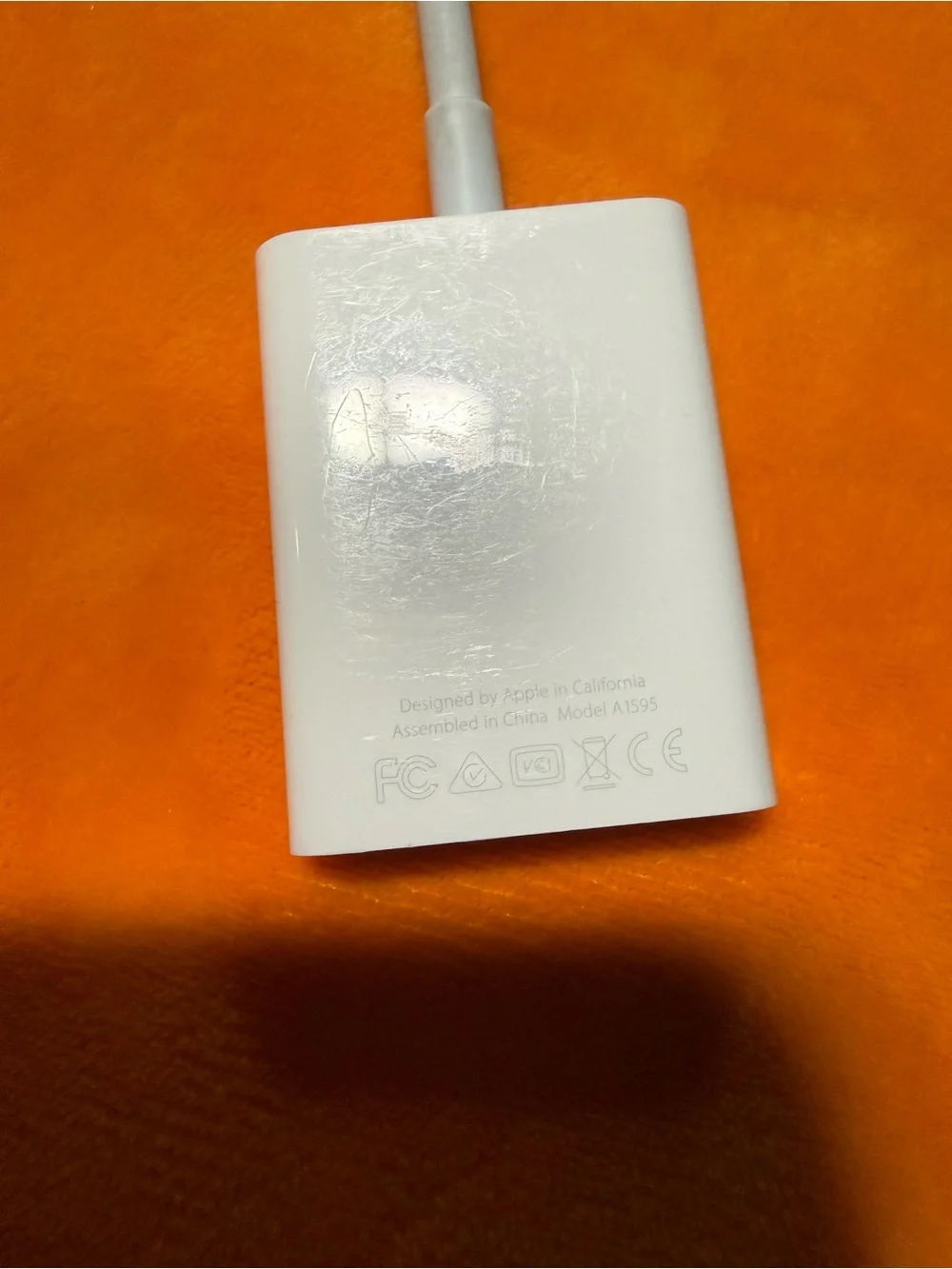 Apple White Lightning to SD Card Reader Adapter